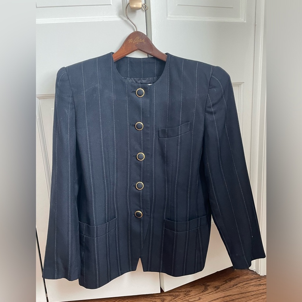 Elegant Black Striped Women's Jacket